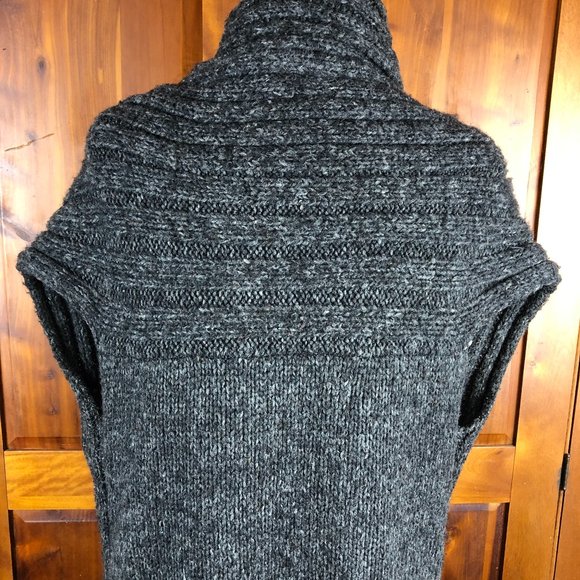 ❤️CABI COZY CHUNKY LONGLINE KNIT FRINGE OVERSIZED SWEATER VEST Timeless Cozy - Picture 8 of 12